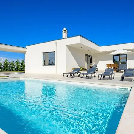 Botanica By Istrialux Villa Medulin