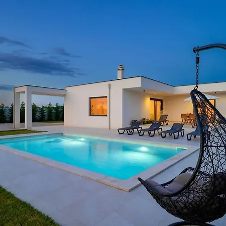 Botanica By Istrialux Villa Medulin