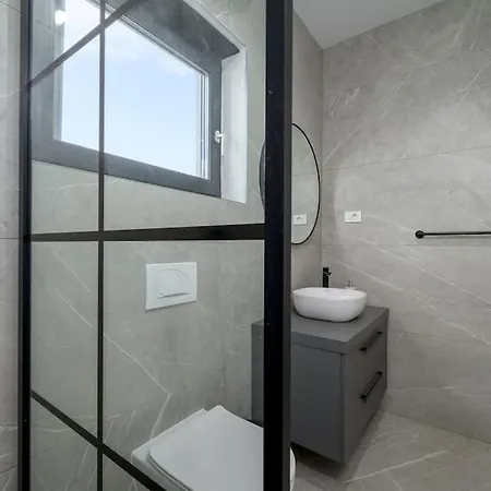 Botanica By Istrialux *