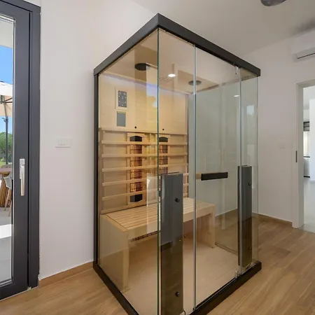 Botanica By Istrialux ヴィラ *