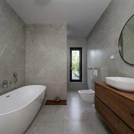 Botanica By Istrialux Villa *