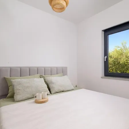 Botanica By Istrialux Medulin